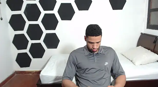 Jhors  Collens online show from 5, 2, 2025