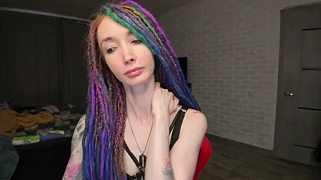 Snapshot of Roxy_Silver chatting on 11, 1, 2025 Roxy Silver online show from 11, 1, 2025