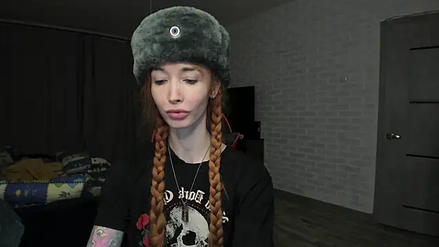 Snapshot of Roxy_Silver chatting on 18, 2, 2025 Roxy Silver online show from 18, 2, 2025