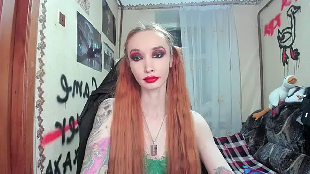 Snapshot of Roxy_Silver chatting on 21, 2, 2025 Roxy Silver online show from 21, 2, 2025