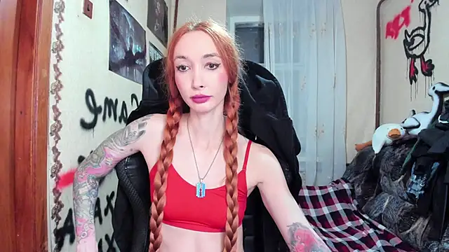 Snapshot of Roxy_Silver chatting on 15, 9, 2025 Roxy Silver online show from 15, 9, 2025