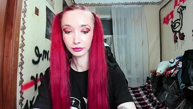 Snapshot of Roxy_Silver chatting on 8, 1, 2026 Roxy Silver online show from 8, 1, 2026