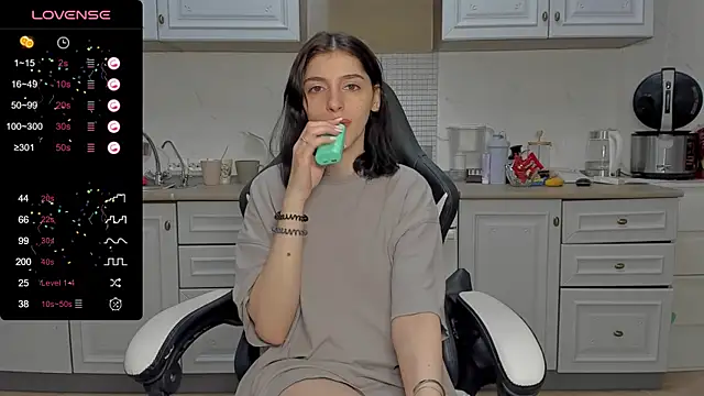 broosnica1 online show from 14, 1, 2025