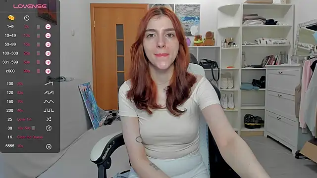 Snapshot of broosnica1 chatting on 30, 6, 2026 broosnica1 online show from 30, 6, 2026