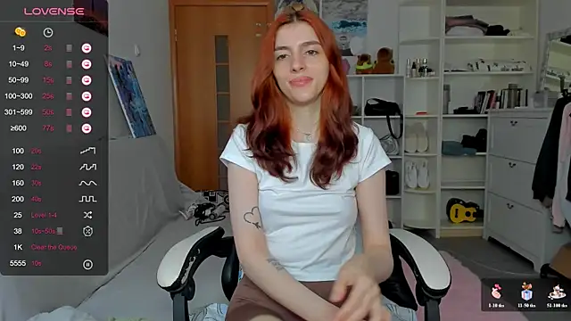 Snapshot of broosnica1 chatting on 7, 7, 2026 broosnica1 online show from 7, 7, 2026