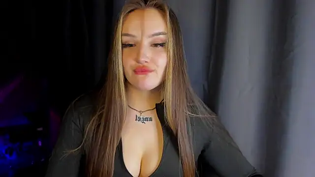 Snapshot of little_m0use chatting on 22, 1, 2025 little m0use online show from 22, 1, 2025
