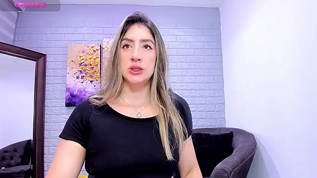 Snapshot of _AlejaCruz_ chatting on 19, 4, 2026 AlejaCruz online show from 19, 4, 2026