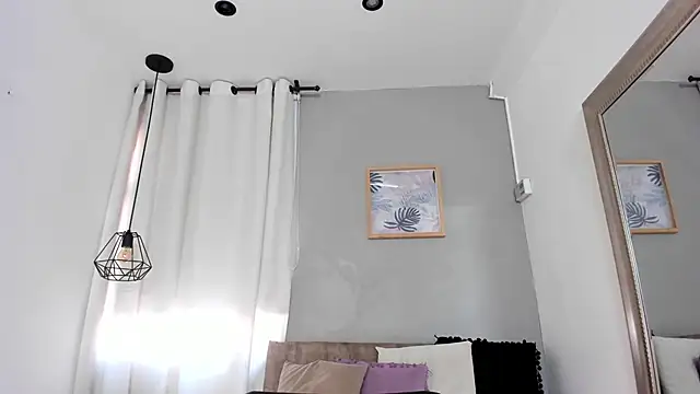 Snapshot of _AlejaCruz_ chatting on 31, 5, 2026 AlejaCruz online show from 31, 5, 2026
