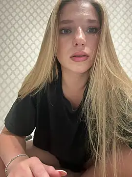 Snapshot of adel_secret chatting on 6, 7, 2026 adel secret online show from 6, 7, 2026