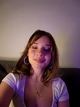 Snapshot of Sophy_Bunny chatting on 6, 3, 2025 Sophy Bunny online show from 6, 3, 2025