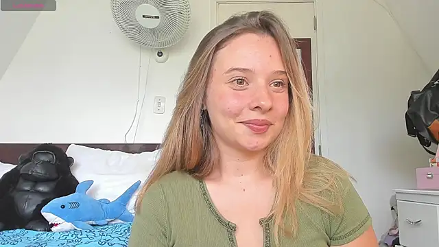 Sophy Bunny online show from 6, 5, 2026