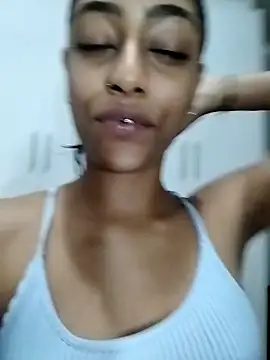 cleopatra-phaedra online show from 3, 12, 2024