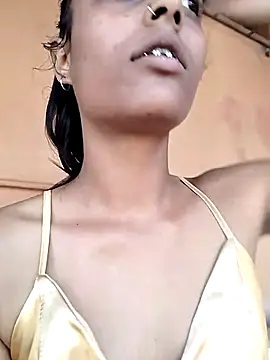 cleopatra-phaedra online show from 6, 3, 2025