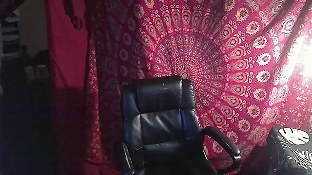 Ireallysquirt online show from 2, 3, 2025