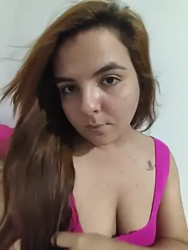 Snapshot of Bruninha_Hot10 chatting on 5, 7, 2026 Bruninha Hot10 online show from 5, 7, 2026