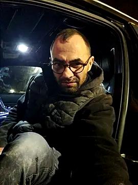 Snapshot of robertilevis chatting on 15, 1, 2025 robertilevis online show from 15, 1, 2025