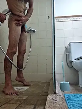 Snapshot of robertilevis chatting on 17, 9, 2025 robertilevis online show from 17, 9, 2025