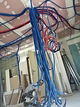 Snapshot of robertilevis chatting on 18, 9, 2025 robertilevis online show from 18, 9, 2025