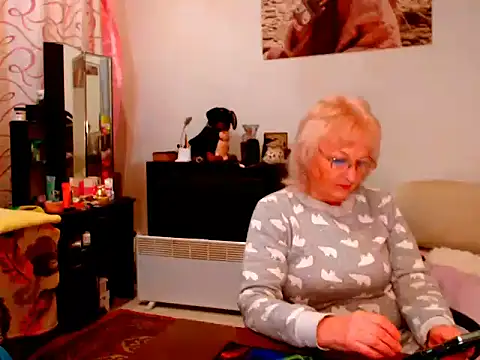 Natali7634 online show from 4, 2, 2025