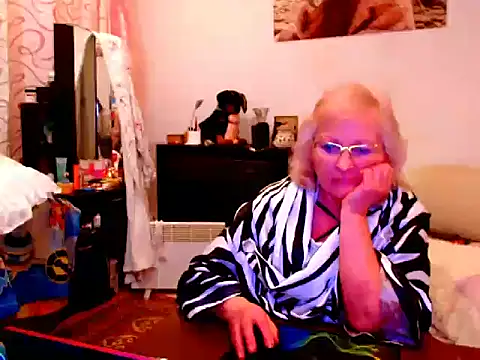 Natali7634 online show from 7, 2, 2025