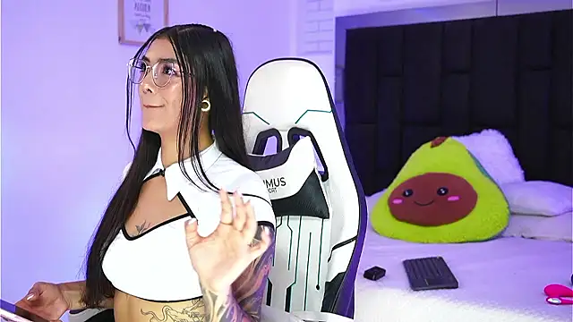 Marianamonroe  online show from 15, 1, 2026