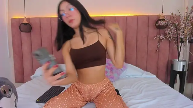 MarianaBranzz online show from 9, 1, 2025