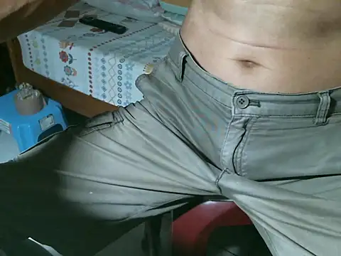 Snapshot of triangle0623 chatting on 1, 10, 2025 triangle0623 online show from 1, 10, 2025