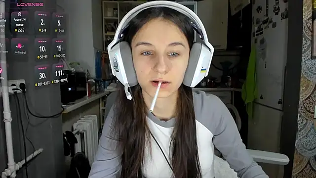  Nika Kik online show from 17, 2, 2026