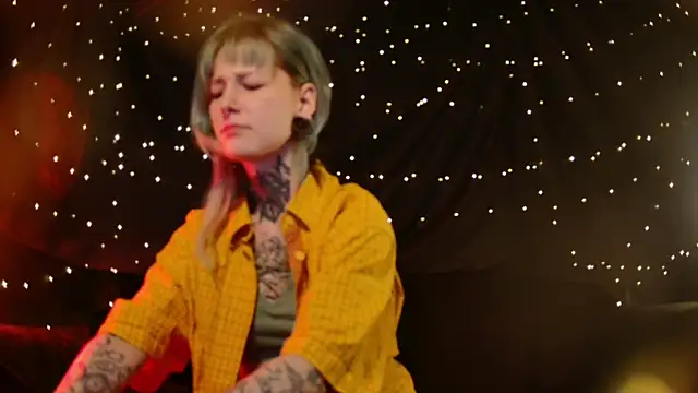 Littlespacemouse online show from 13, 1, 2026