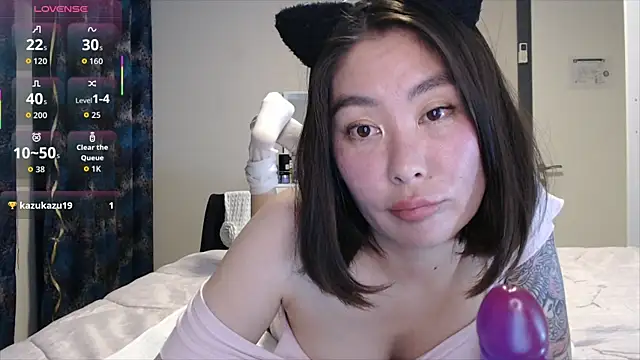 Snapshot of Maya_Kumashiro chatting on 2, 12, 2025 Maya Kumashiro online show from 2, 12, 2025