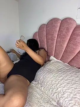 Snapshot of tati__22 chatting on 9, 10, 2025 tati 22 online show from 9, 10, 2025