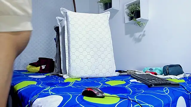 Snapshot of Aronxxs chatting on 22, 3, 2025 Aronxxs online show from 22, 3, 2025