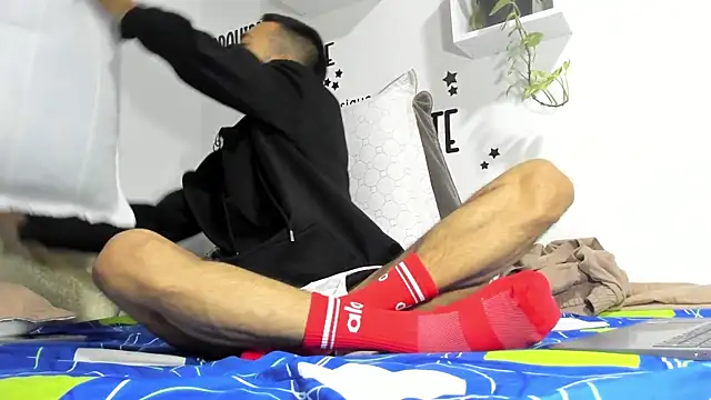 Snapshot of Aronxxs chatting on 30, 9, 2025 Aronxxs online show from 30, 9, 2025