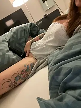 CindyNightX online show from 17, 1, 2025