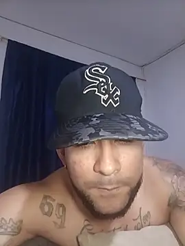 Snapshot of sexjim01 chatting on 19, 6, 2026 sexjim01 online show from 19, 6, 2026