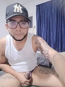 Snapshot of sexjim01 chatting on 6, 8, 2026 sexjim01 online show from 6, 8, 2026