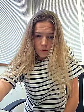 lucie mehott online show from 28, 7, 2026