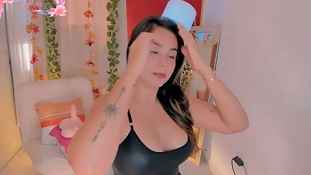 Snapshot of Miss_ash chatting on 22, 5, 2026 Miss ash online show from 22, 5, 2026