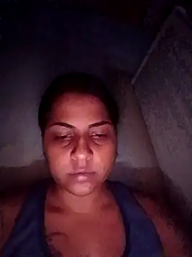 Snapshot of Giselabrunette25 chatting on 21, 2, 2026 Giselabrunette25 online show from 21, 2, 2026