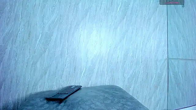 Snapshot of Hilary-banks chatting on 19, 12, 2024 Hilary-banks online show from 19, 12, 2024