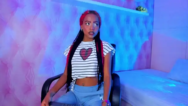 Snapshot of Hilary-banks chatting on 22, 1, 2025 Hilary-banks online show from 22, 1, 2025