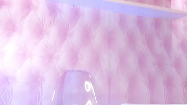 Snapshot of Hilary-banks chatting on 14, 3, 2025 Hilary-banks online show from 14, 3, 2025