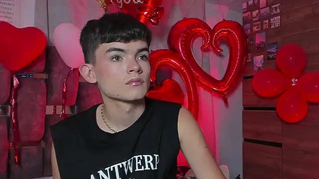 Angelo 018 online show from 16, 2, 2025