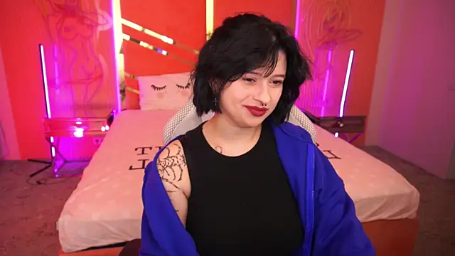 Snapshot of Miki_Kivi chatting on 19, 3, 2025 Miki Kivi online show from 19, 3, 2025