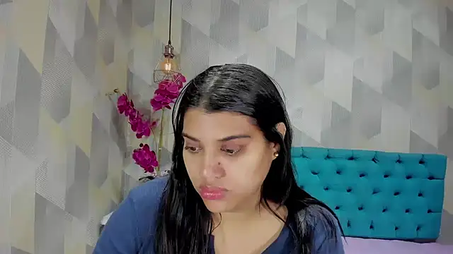 LindaBreeS online show from 31, 10, 2025