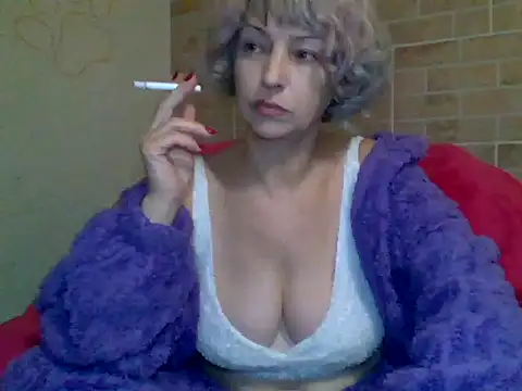 Snapshot of Lorie_Carrie chatting on 11, 12, 2024 Lorie Carrie online show from 11, 12, 2024