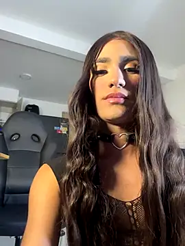 valeng doll online show from 19, 9, 2025