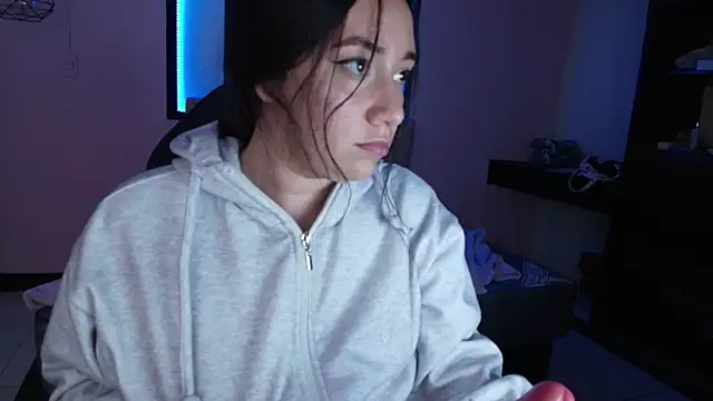 Andrea Ramos online show from 6, 2, 2025