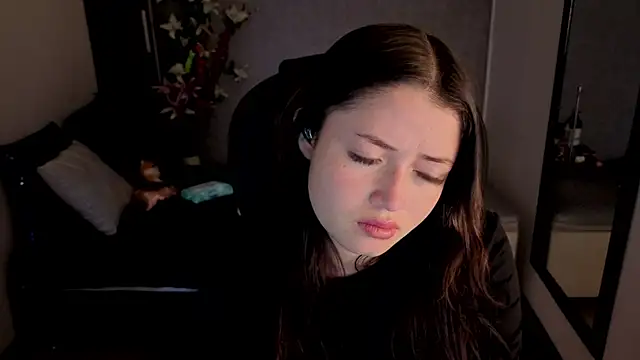 almma shy online show from 14, 11, 2025