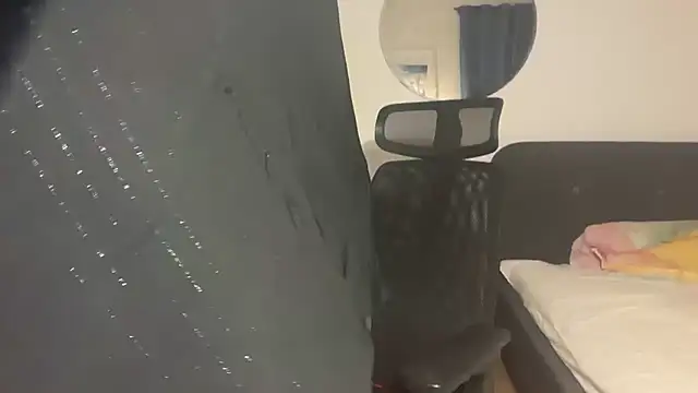 jungcock3210 online show from 10, 2, 2026